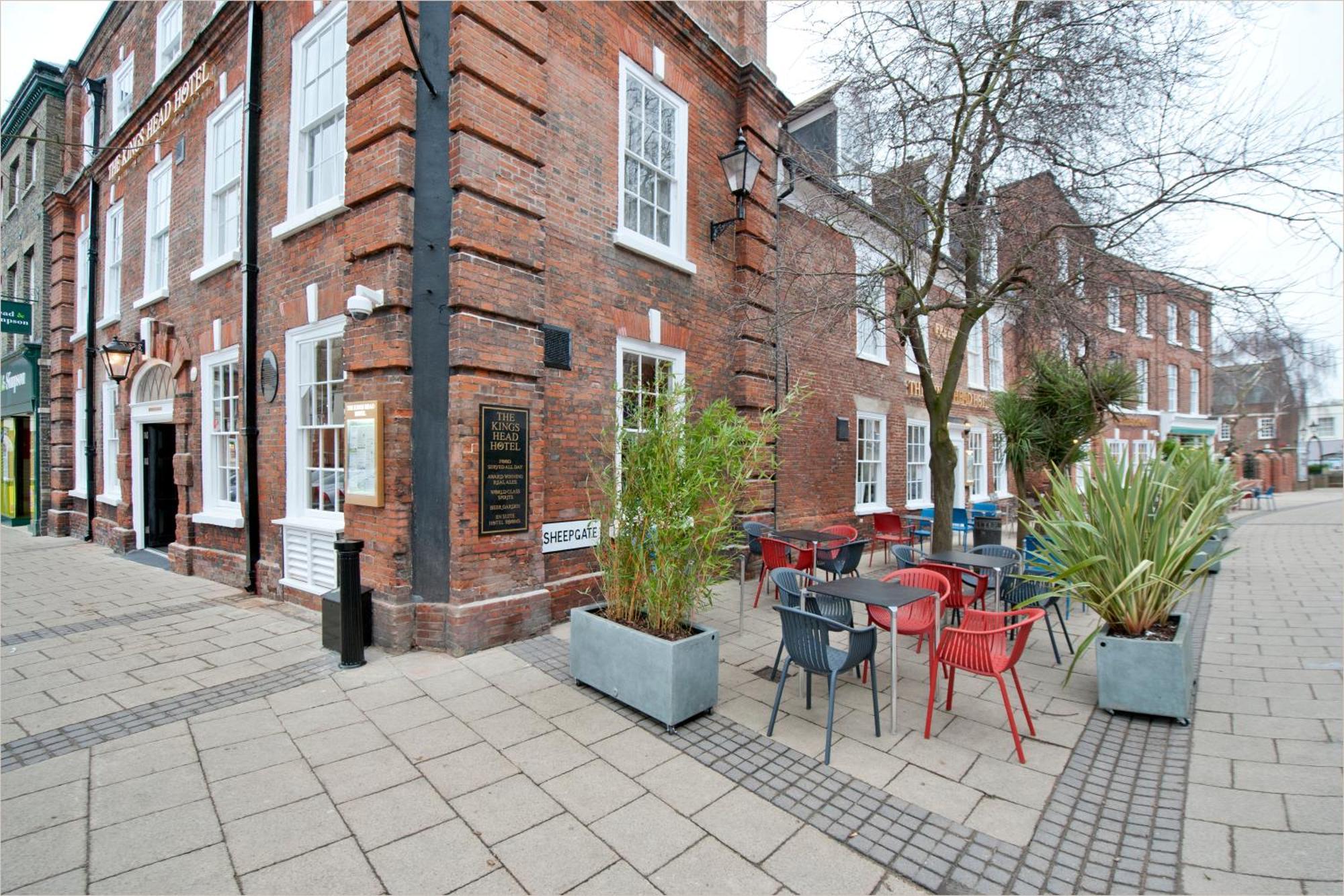 The King'S Head Hotel Wetherspoon Beccles Exterior photo