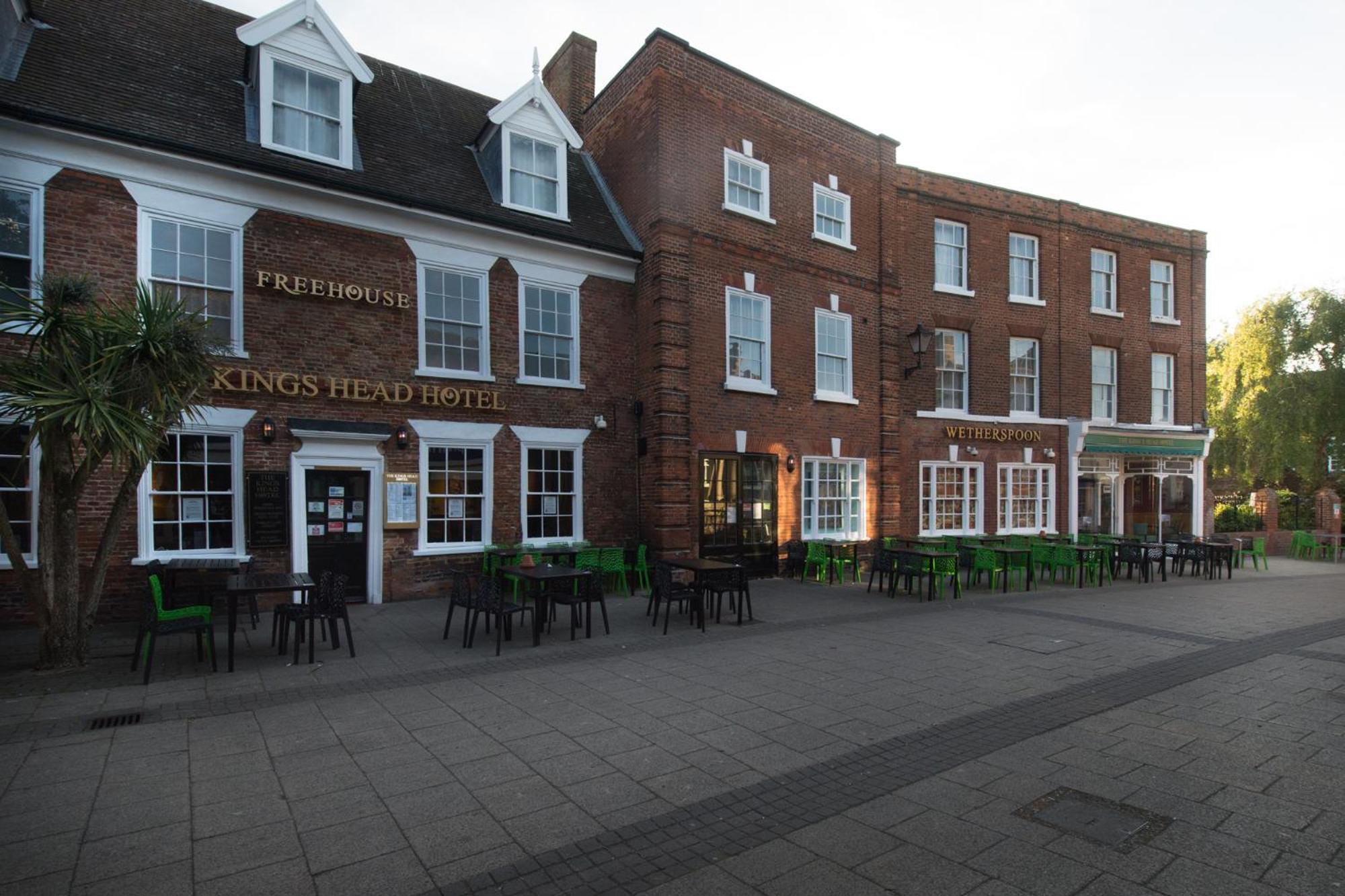 The King'S Head Hotel Wetherspoon Beccles Exterior photo